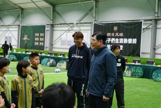 前國腳楊旭創(chuàng)業(yè)記：放棄功利學(xué)日本，青訓(xùn)從拆解每個腳趾觸球開始