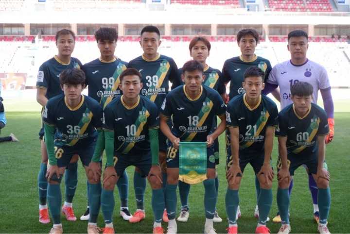 楊運(yùn)第70分鐘頭槌定音 榆林礦工1-0力克北京勇士 楊運(yùn)第70分鐘頭槌定音 榆林礦工1-0力克北京勇士