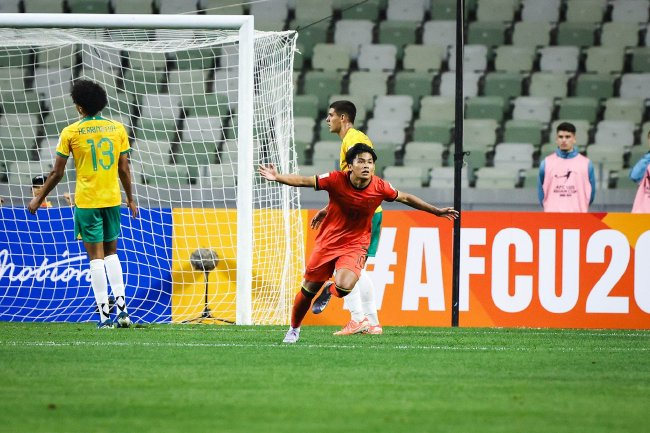 U20亞洲杯八強(qiáng)戰(zhàn)：國青迎世青賽門檻，數(shù)據(jù)示主場不敗