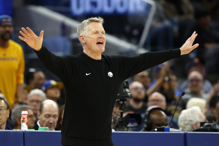 Shams：科爾曾考慮離開NBA，與拉科布會面后兩年頂薪留隊