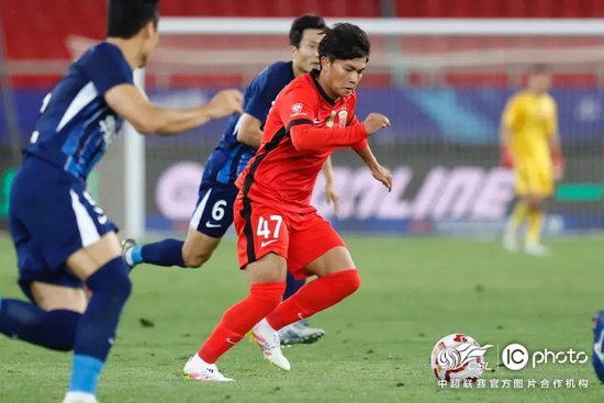 維塔爾世界波開(kāi)胡，海港客場(chǎng)2-0三鎮(zhèn)止頹