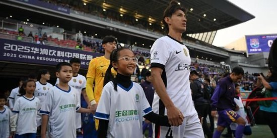 海港4-1輕取天津，顏駿凌：后面四場(chǎng)硬仗要咬住排名