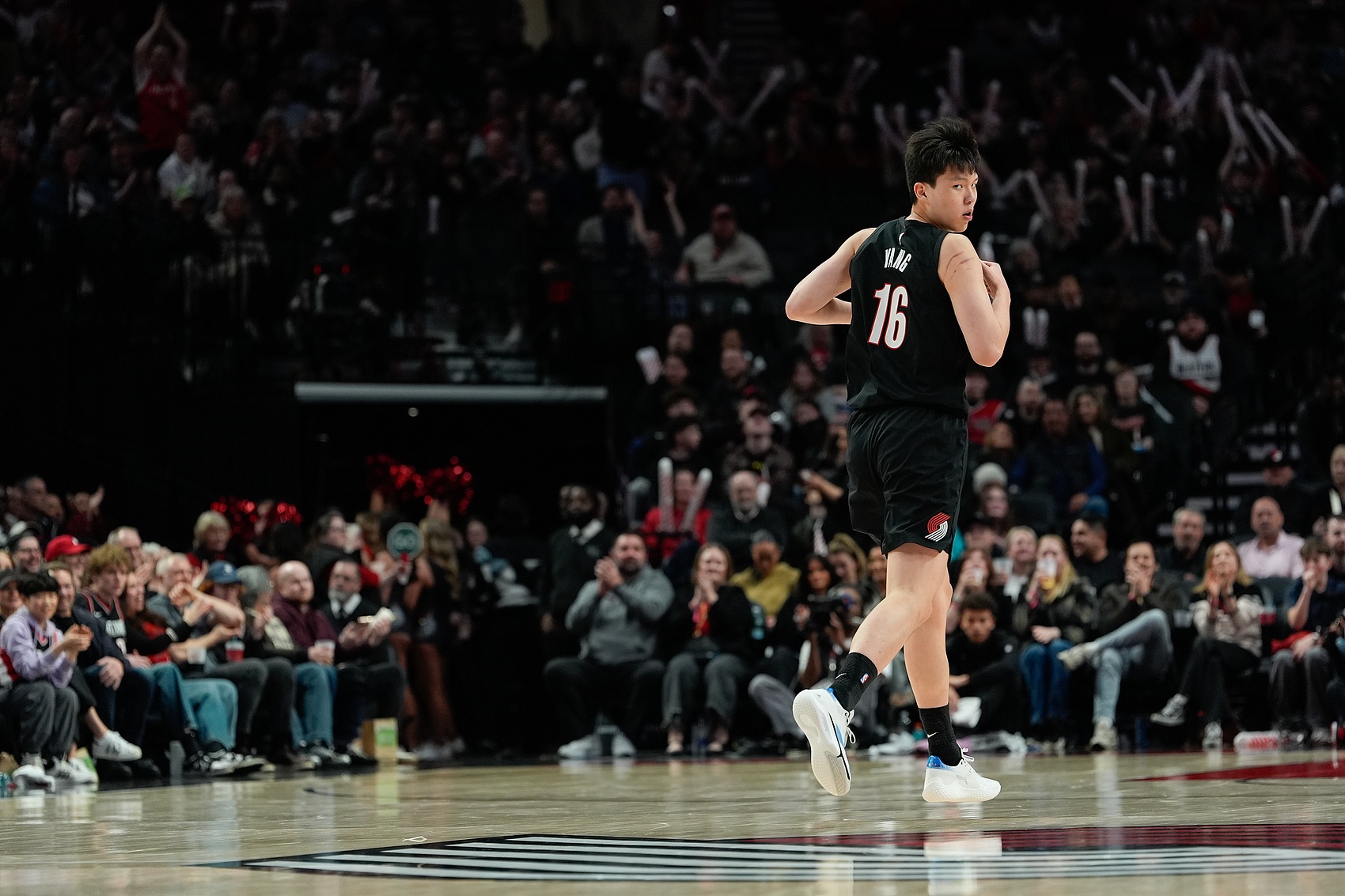 楊瀚森：NBA賽程更密，客場旅途消耗遠(yuǎn)超CBA