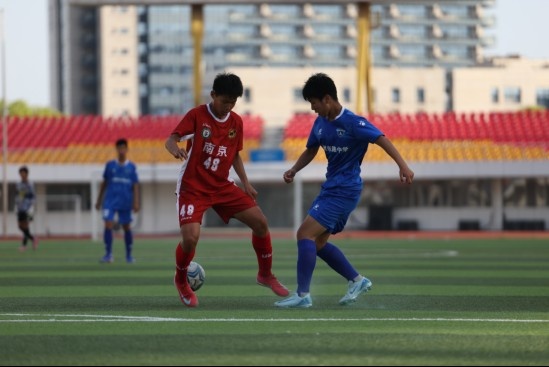 雨花臺中學(xué)5-0橫掃南京城市梯隊，中青賽南京U15首日爆冷