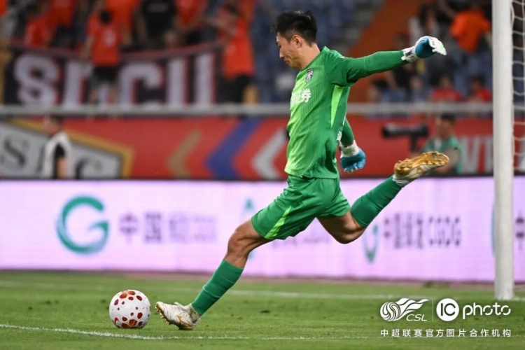 卡迪斯兩射一傳，武漢三鎮(zhèn)客場3-3絕平山東泰山