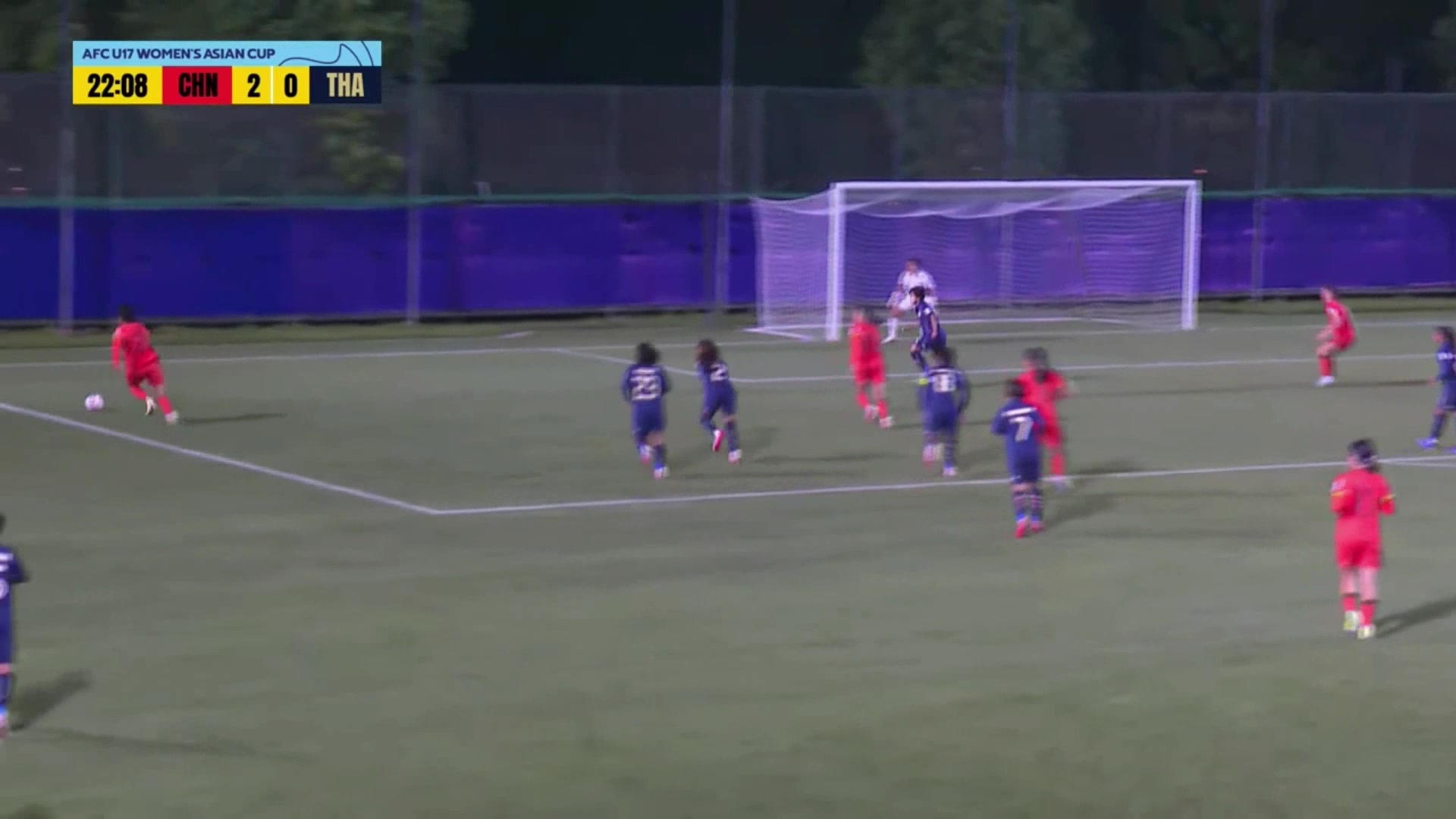 U17女足3-0領(lǐng)先！成宛迪門(mén)前頭球破門(mén)建功